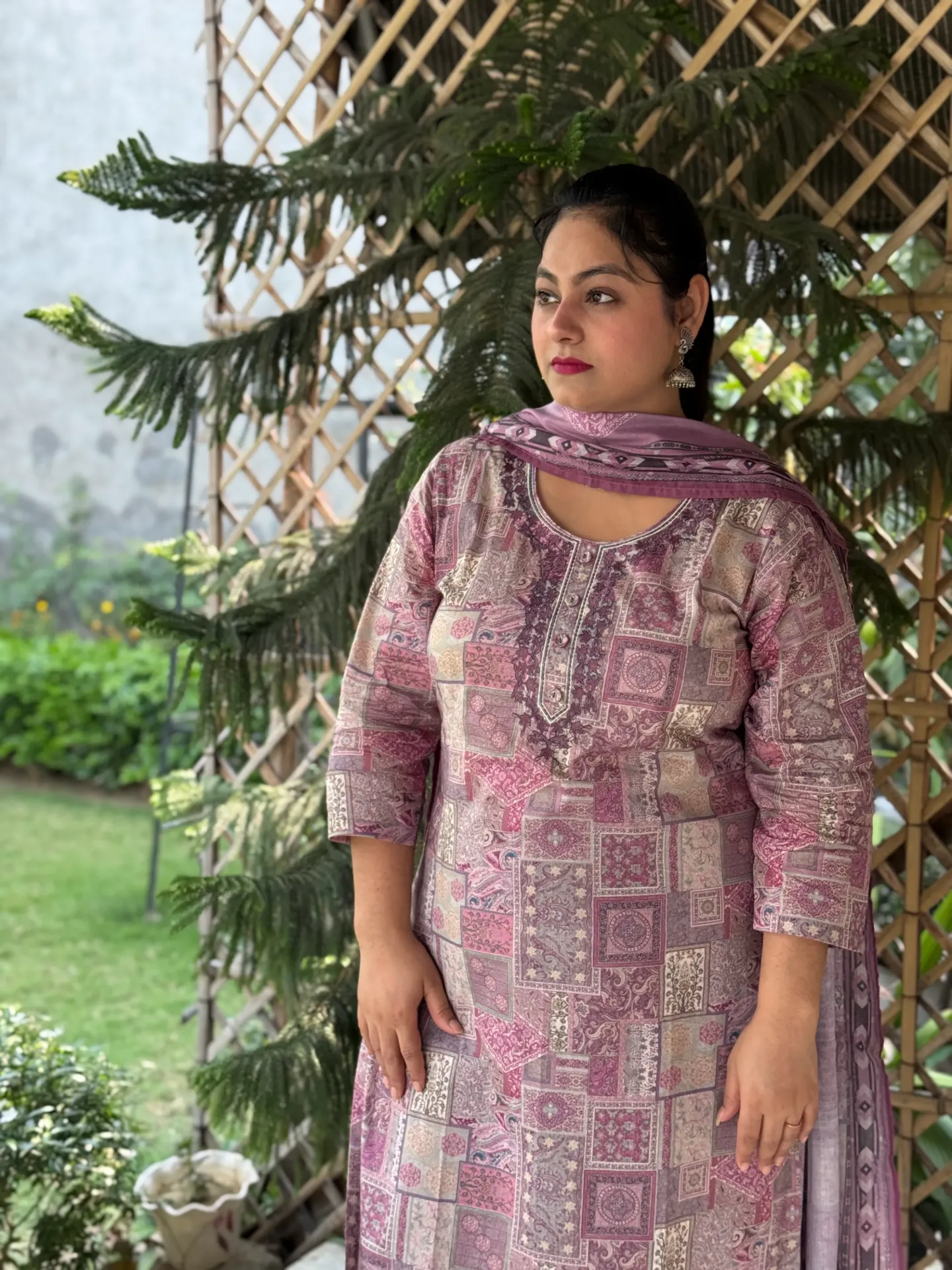 DUSTY ROSE SUIT WITH MATCHING DUPATTA